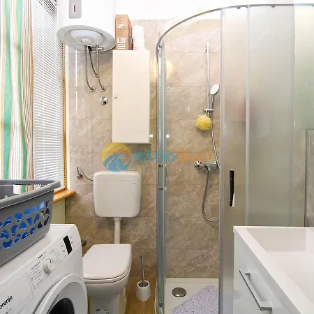 Apartman Lea
