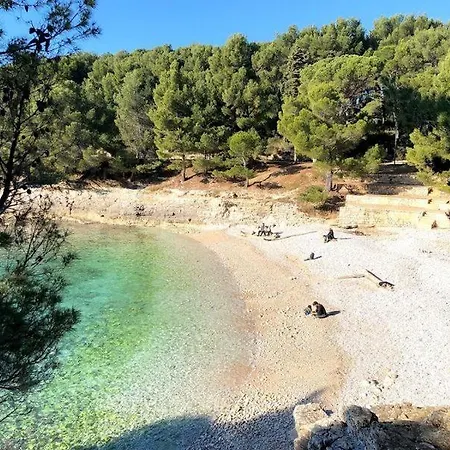 Lea Πούλα
